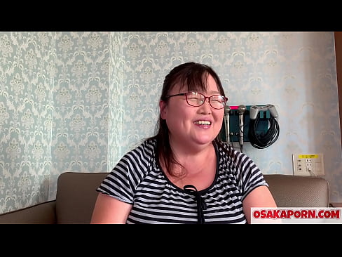 ❤️ Fette japanische Mutter zeigt ihre riesigen Titten und genießt ein Sexspielzeug. Eine 51-jährige asiatische Mutter spricht über ihre sexuellen Erfahrungen. Yukiko 1 OSAKAPORN fette Milf ☑ Porno bei uns